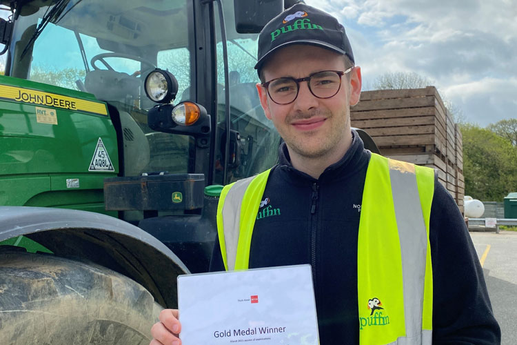 Young Welsh Accountant Wins Prestigious Gold Award